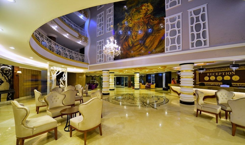 Hotel Linda Side