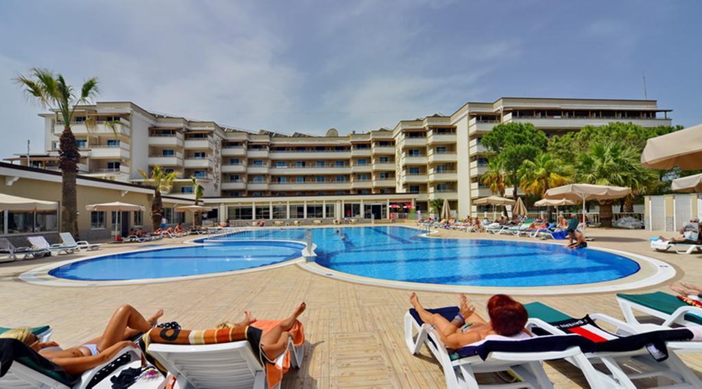 Hotel Linda Side