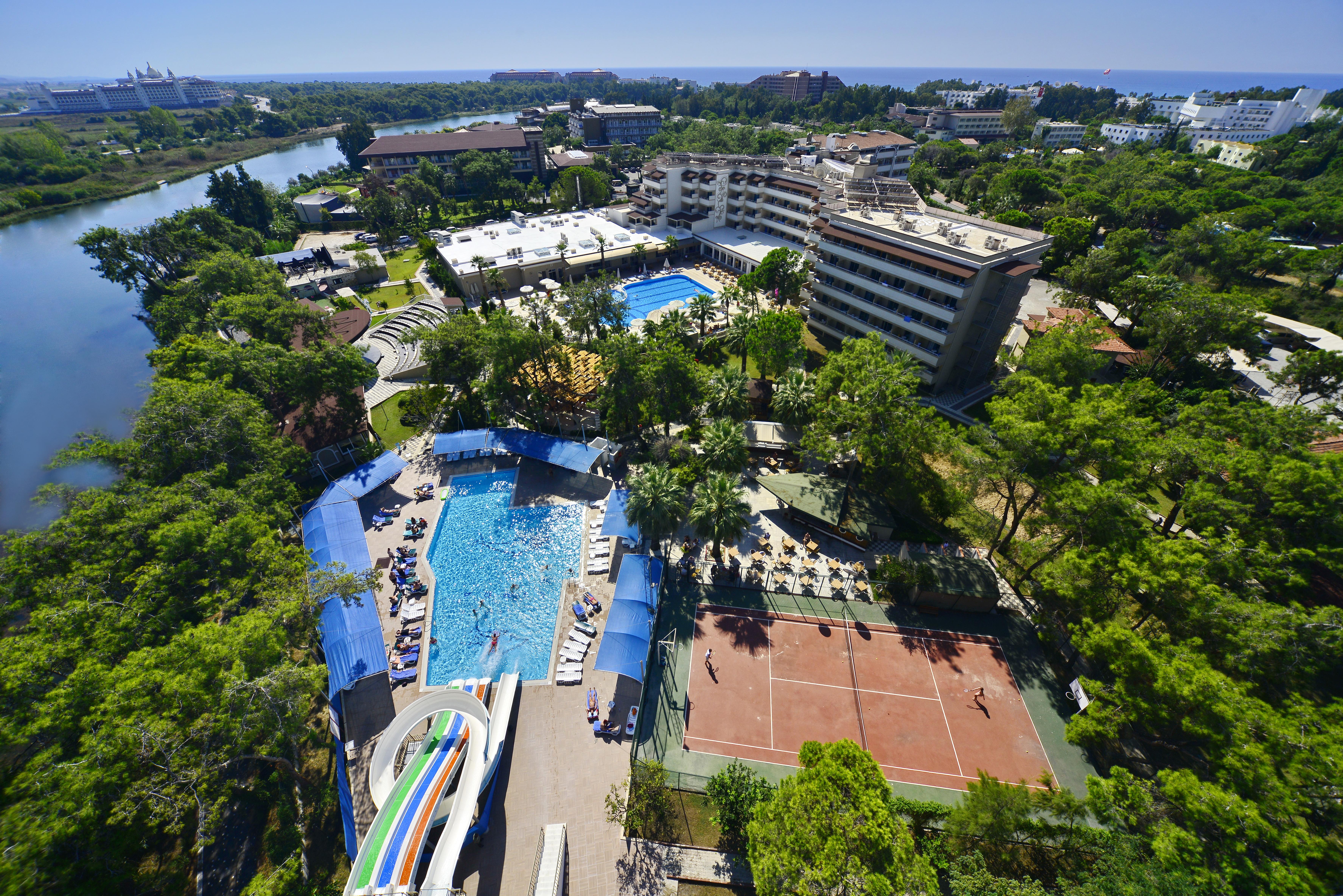 Linda Otel Side